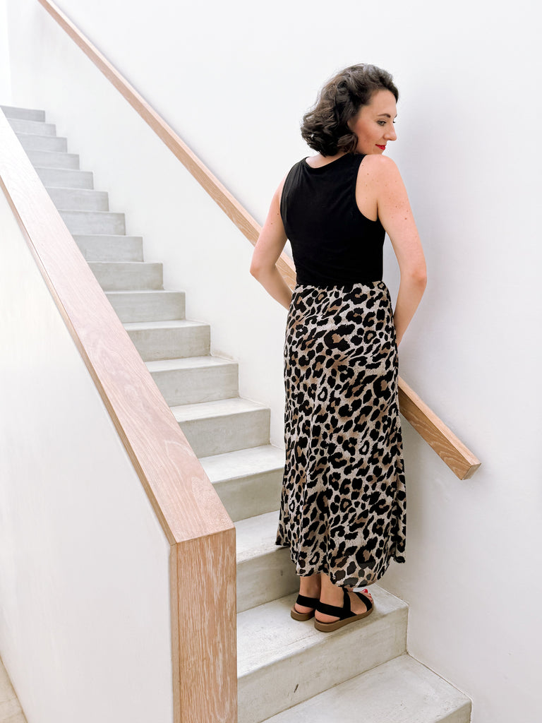 Midi Skirt in Leopard Chiffon